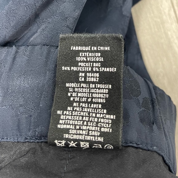 Theory Slim Pull On Pant in Viscose Jacquard Floral Navy Blue Ankle Trousers 6 - Picture 12 of 15